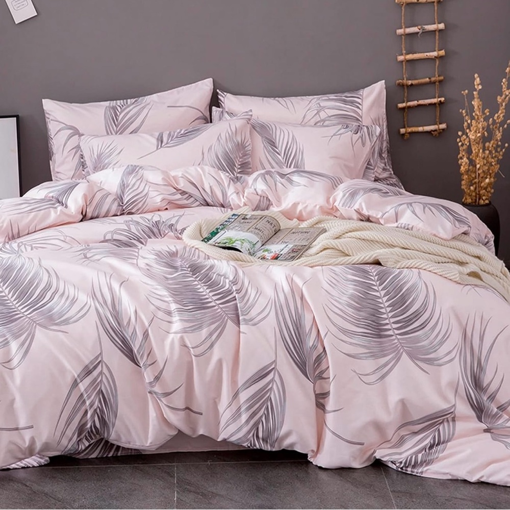 Luxurious Pink and Gray Leaf Duvet Cover Set